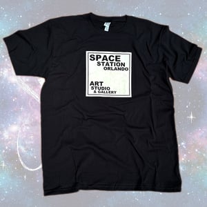 Studio & Gallery small filled tee
