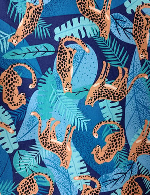 Image of Falda midi guepardos fondo azul