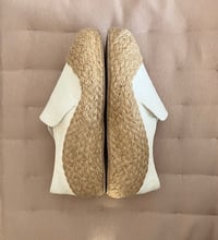 Image 3 of Classic - White