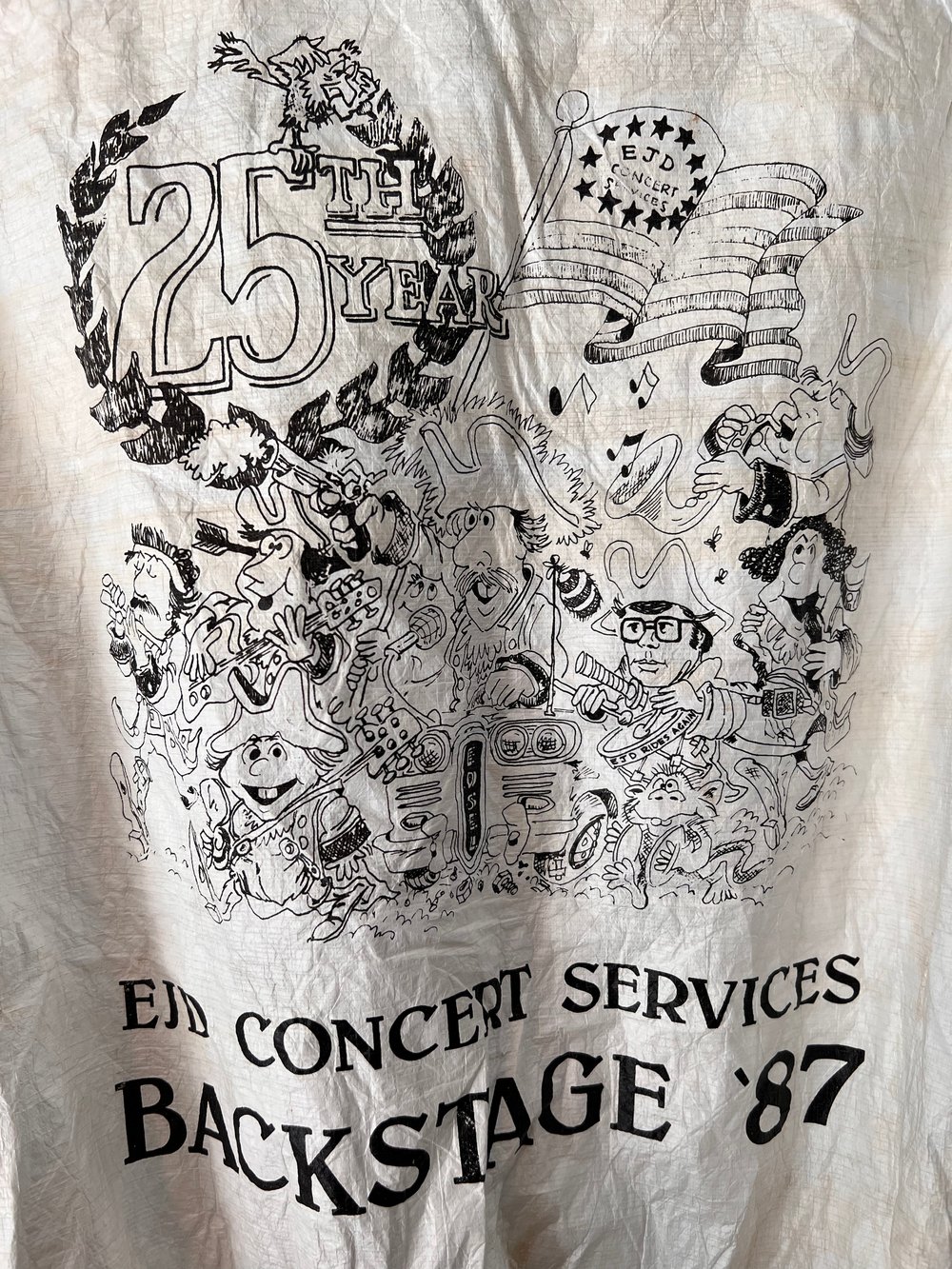 Vintage 1985 EJD Concert Services Paper Jacket (L)