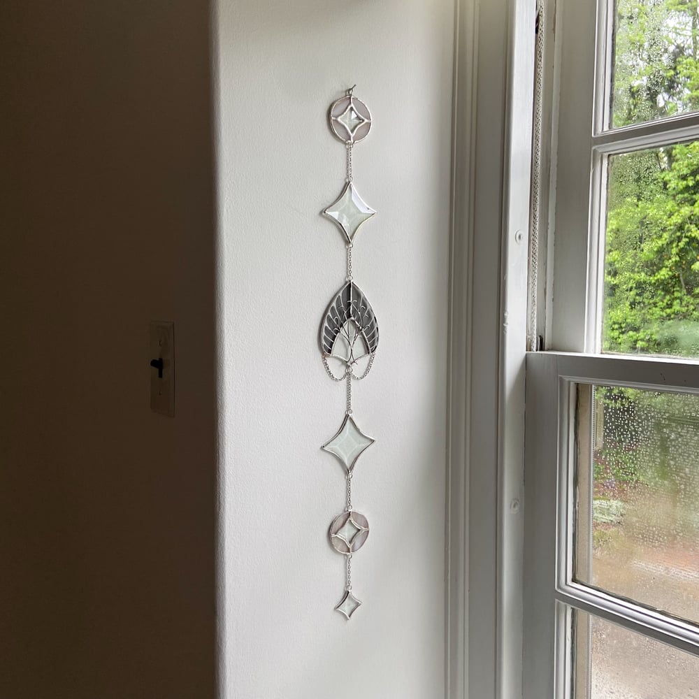 Image of Realm of Kings Suncatcher