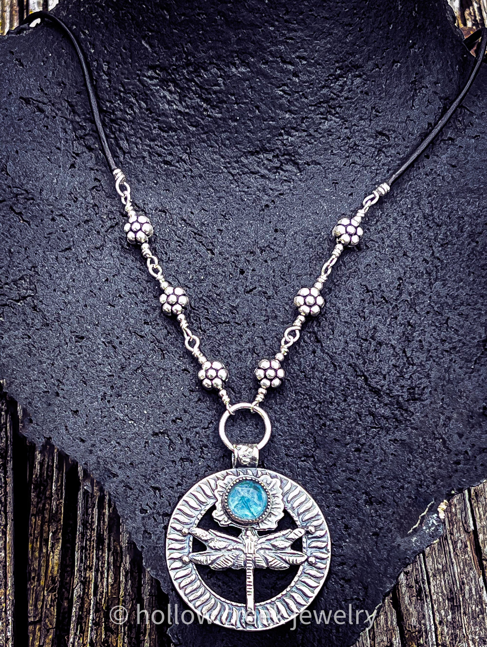 Purple Mother of Pearl Dragonfly Sterling Silver Pendant Purple Mother of Pearl Dragonfly Sterling Silver Pendant