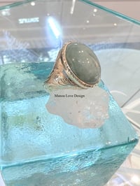 Image 1 of 14k solid gold Jade Hawaiian scroll ring