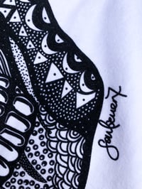 Image 2 of BOBBLE SKULL