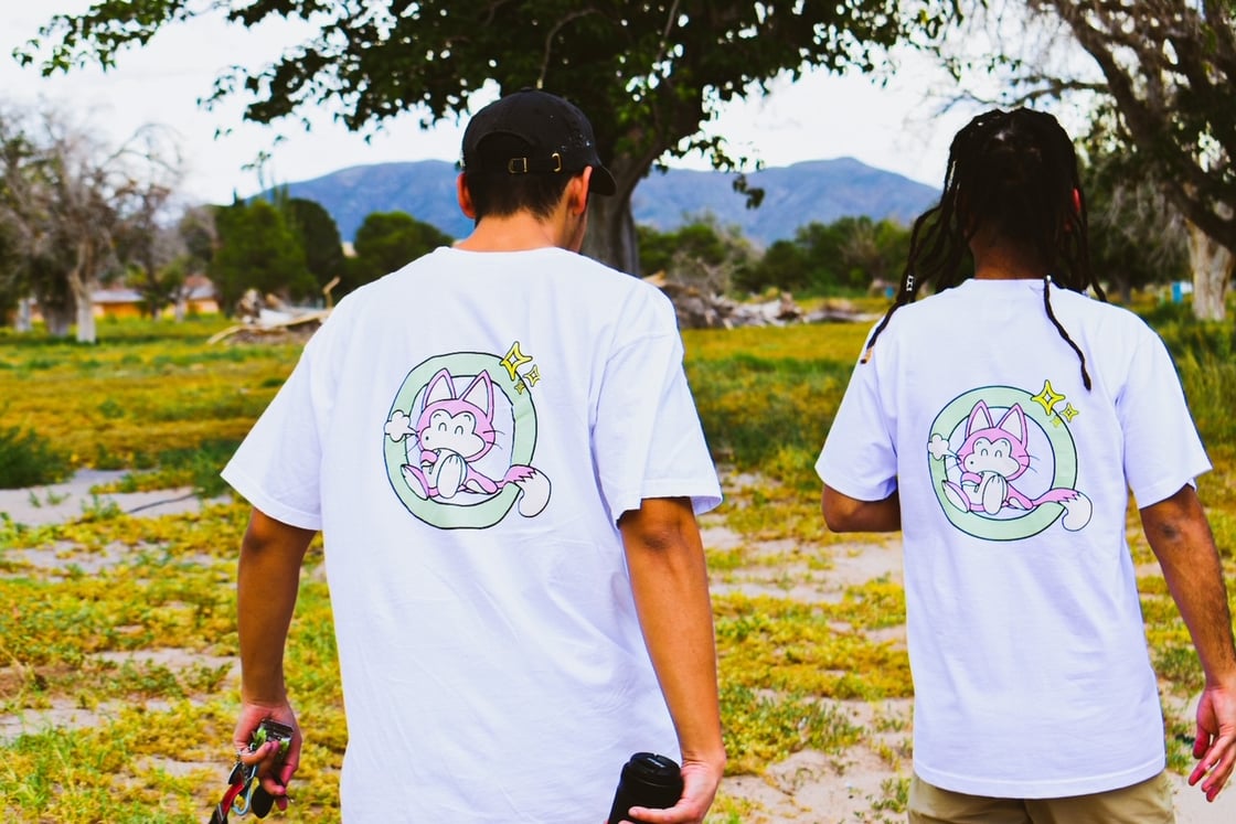 Image of SHINY PUAR TEE (WHITE)