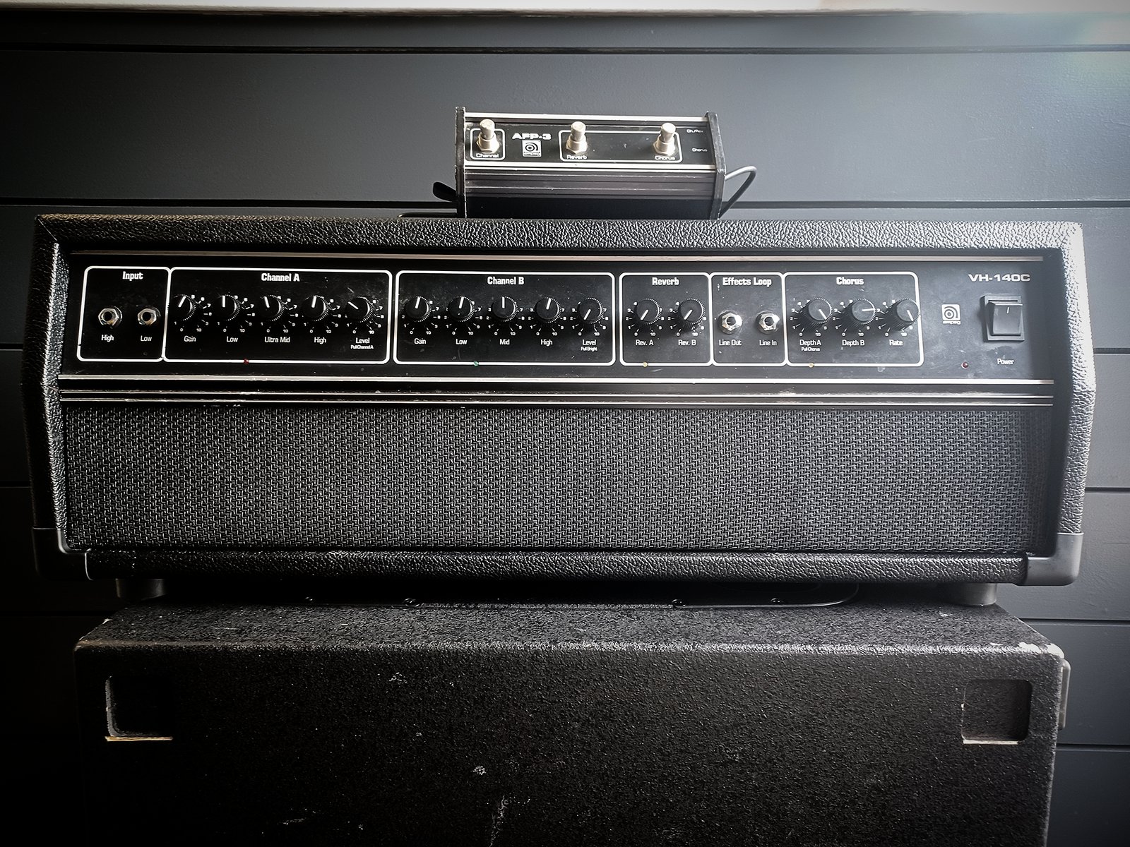 AMPEG VH140C HEAD | BARBARIAN ELECTRONICS