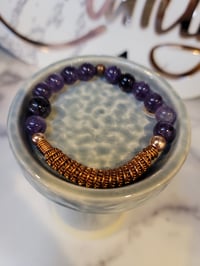 Image 2 of Conduction coil bracelet in amethyst 