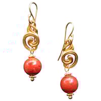 Image 4 of NUAGES BAROQUE Earring Petite - Hook with various CORALS