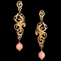 Image 1 of NUAGES BAROQUE Big Earring with Coral Beads