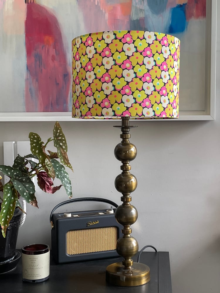 Image of Flower Bump Chartreuse Shade 30cm