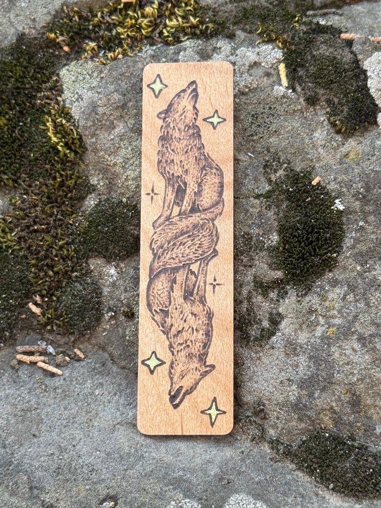 The Twin Wolves - Gilded Guardian Bookmark  Image 3