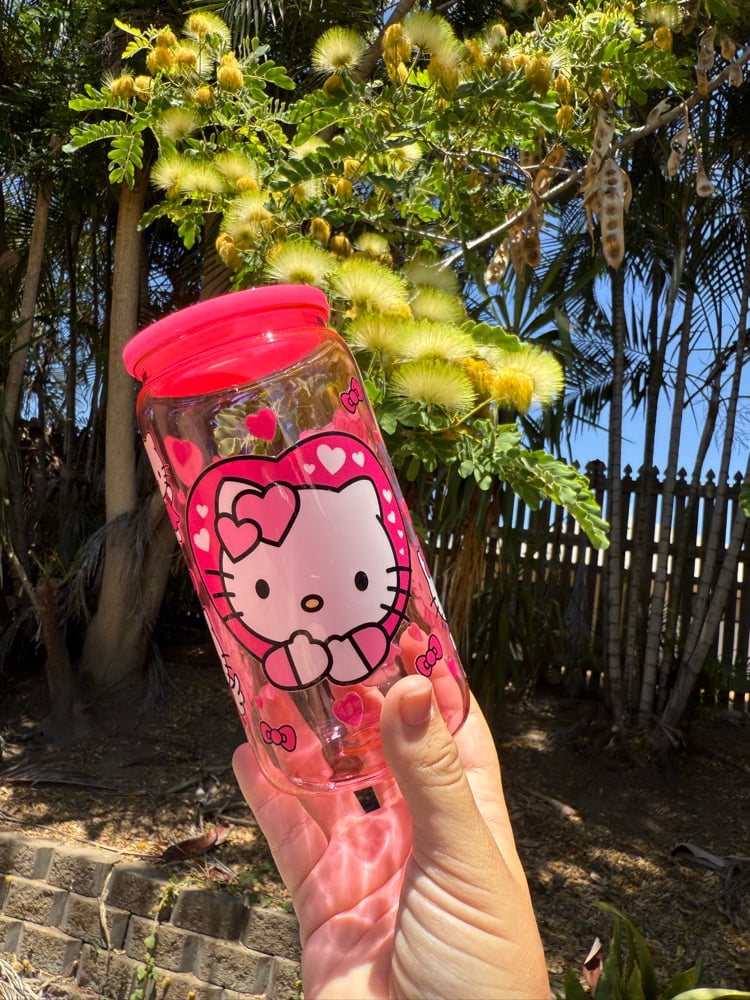 Image of Hello Kitty Love