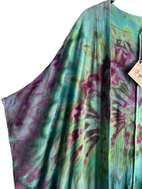 Image 11 of L Woven Long Kimono in Soft Spiral Ice Dye