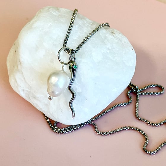 Image of Snake and Pearl Chain
