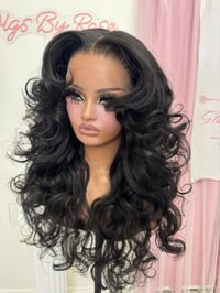 Image 12 of Volume curl (ready to ship) 