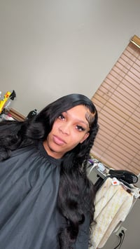 Image 3 of Body Wave Frontal Wig