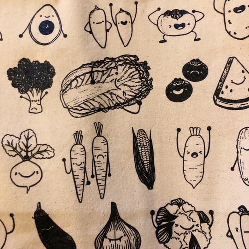 Image of fruit & veggie friends XL tote