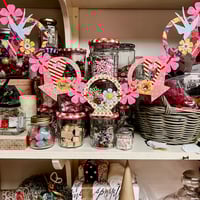 Image 5 of Baskets of Hearts & Flowers Swag I