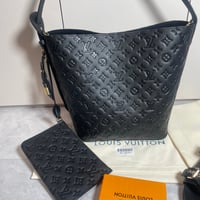 Image 7 of BLACK BAECAY SET (EARRINGS INCLUDED)