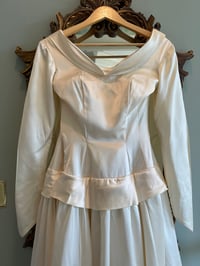 Image 14 of 1950s Satin Royalty 