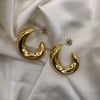 ADRIANNA Chunky Gold Geometric Hoop