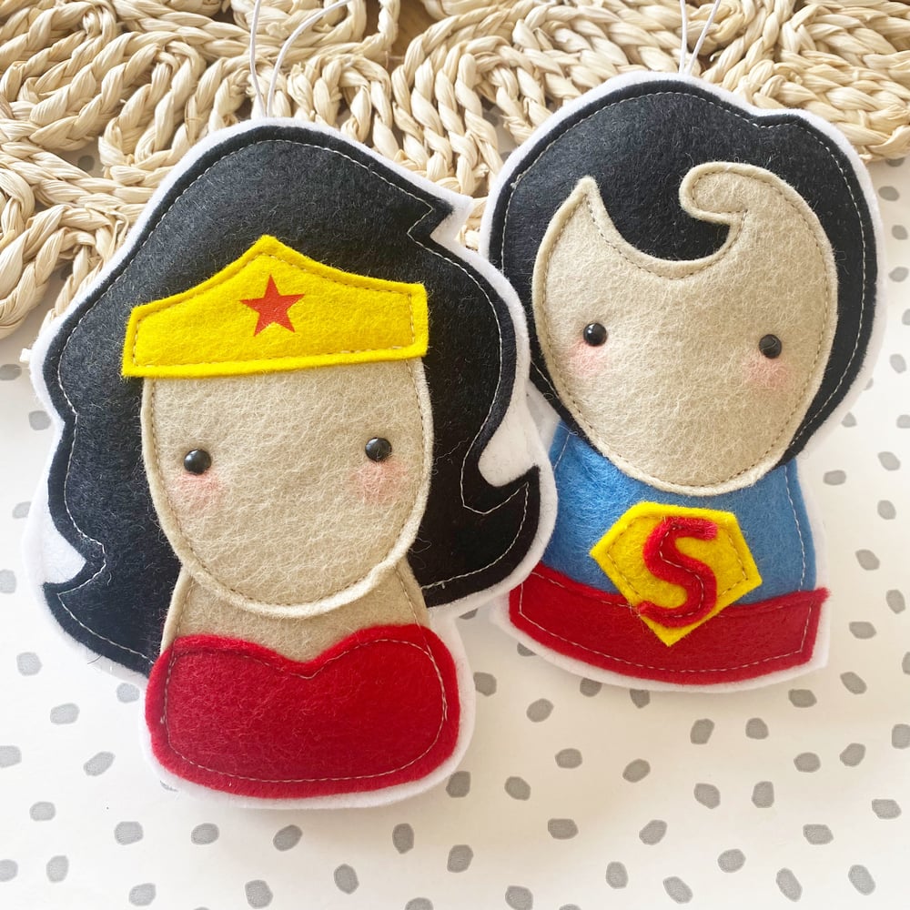 Image of Superman & Wonder Woman 