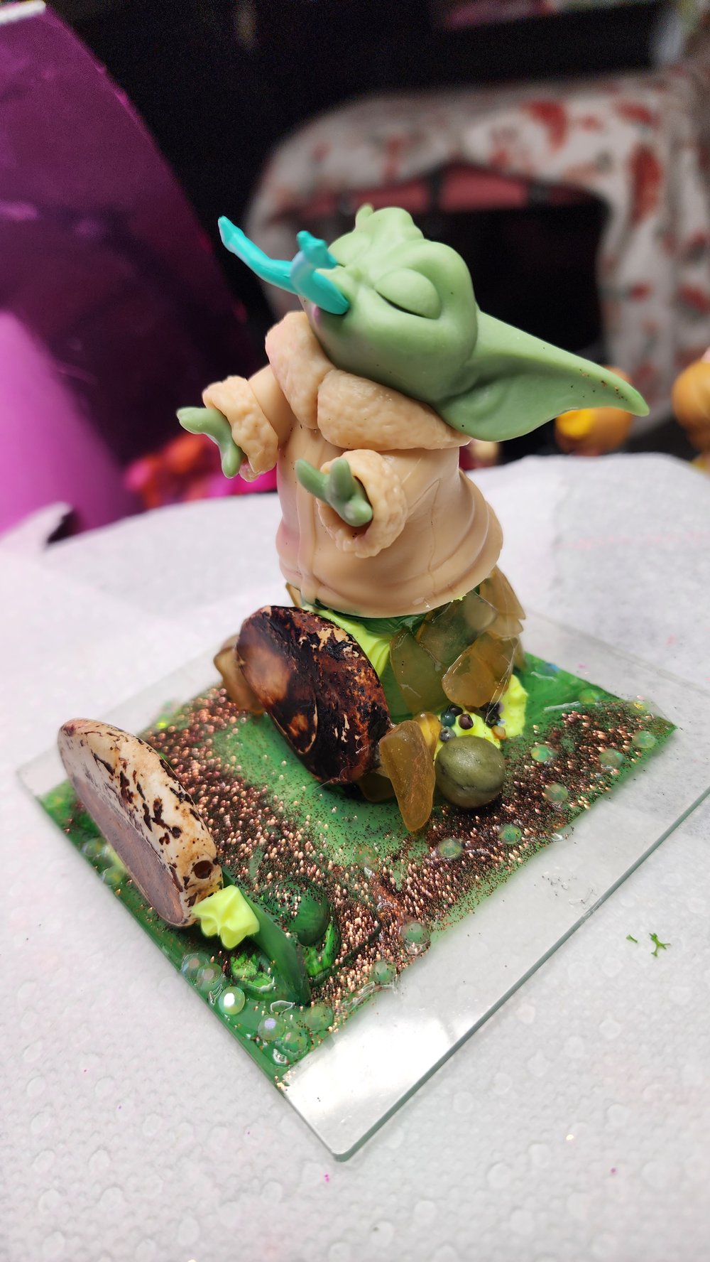 Yoda Phone Holder (Eating Frog)