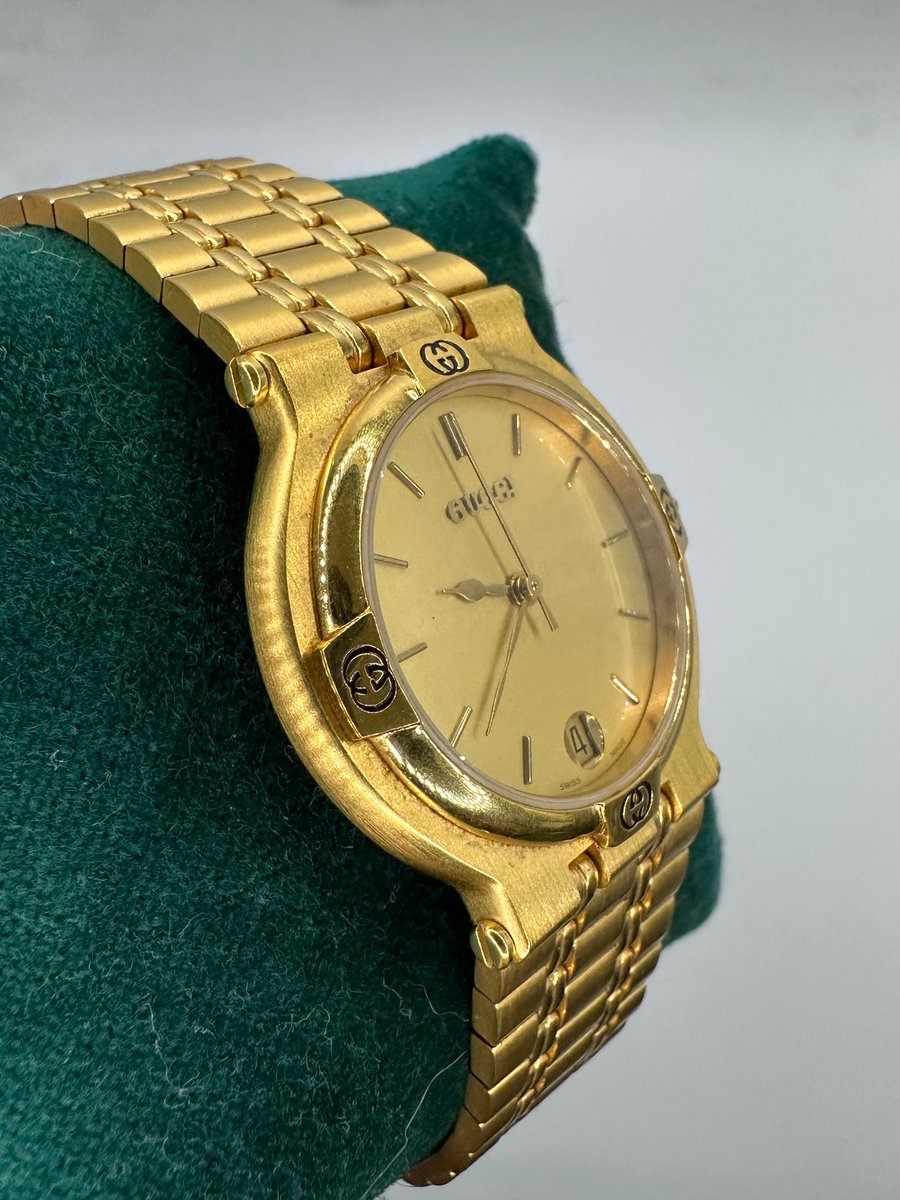 Vintage 18K 1990 All Gold Gucci Watch 9200M 1990 WATER AND GOLD