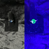 925 Sterling Silver Blue Uranium Glass ring Sz 8