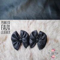 Pebbled Faux Leather // Piggies