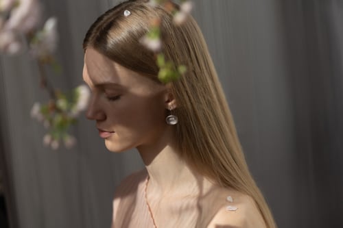Image of "Beauty / love" silver earrings with rose quartz  · 美 愛 · 