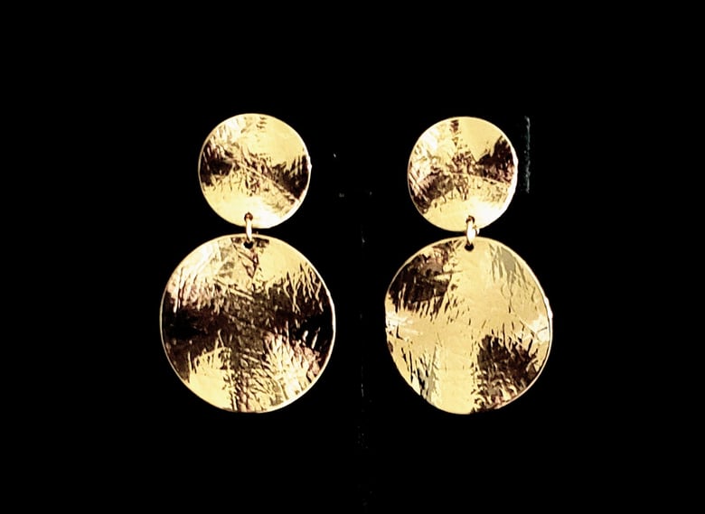 Image of Gold Double Circle Clip-On Earrings 