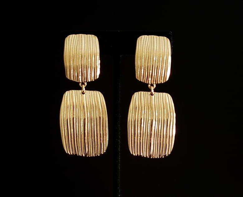 Image of Gold Double Ridged Clip-On Earrings 