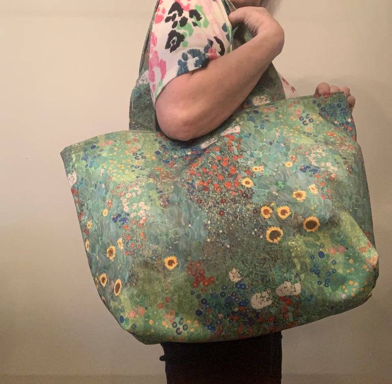 Water Resistant beach bag  Image 3