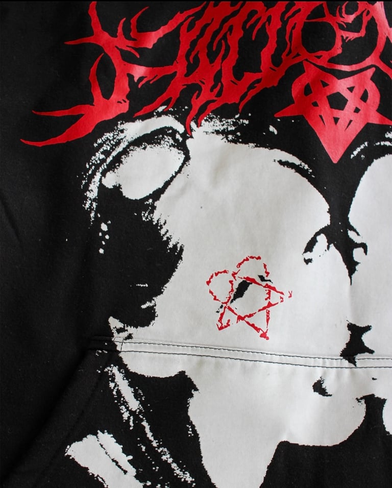 Desamor Cropped Hoodie Image 2