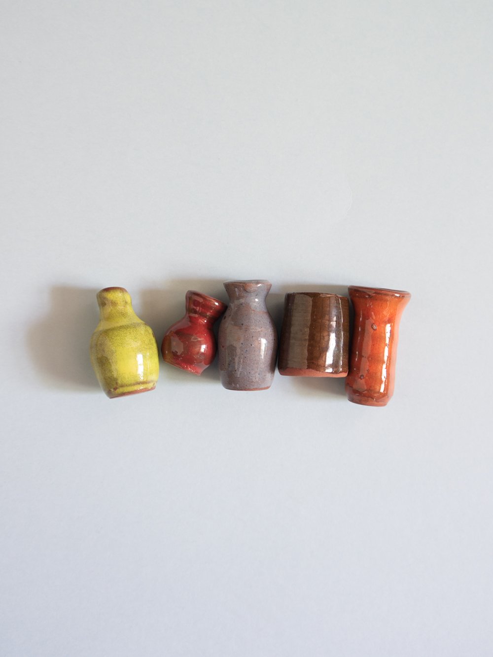 Image of tiny dollhouse vases