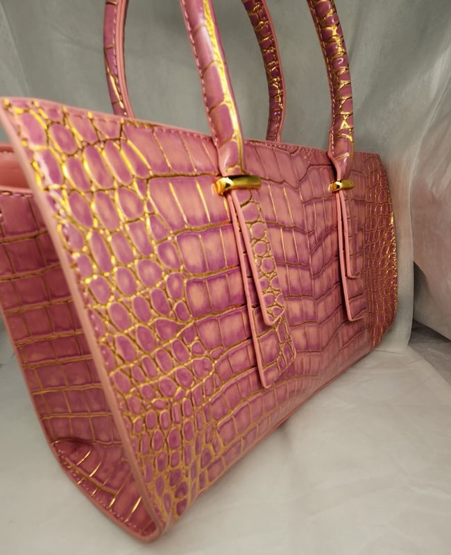 Barbie Pink and Gold Handbag Luxurious Glossy look 