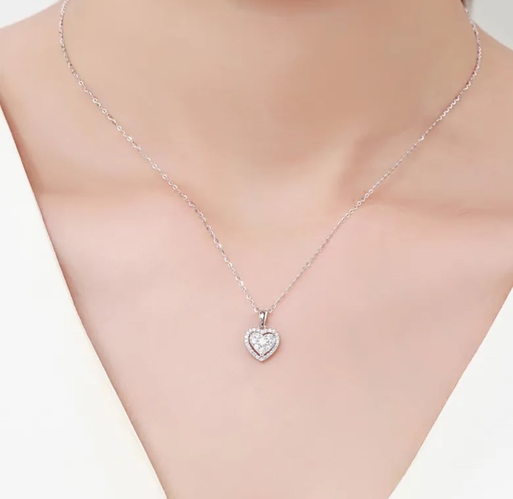 Image of Halo Heart Necklace 