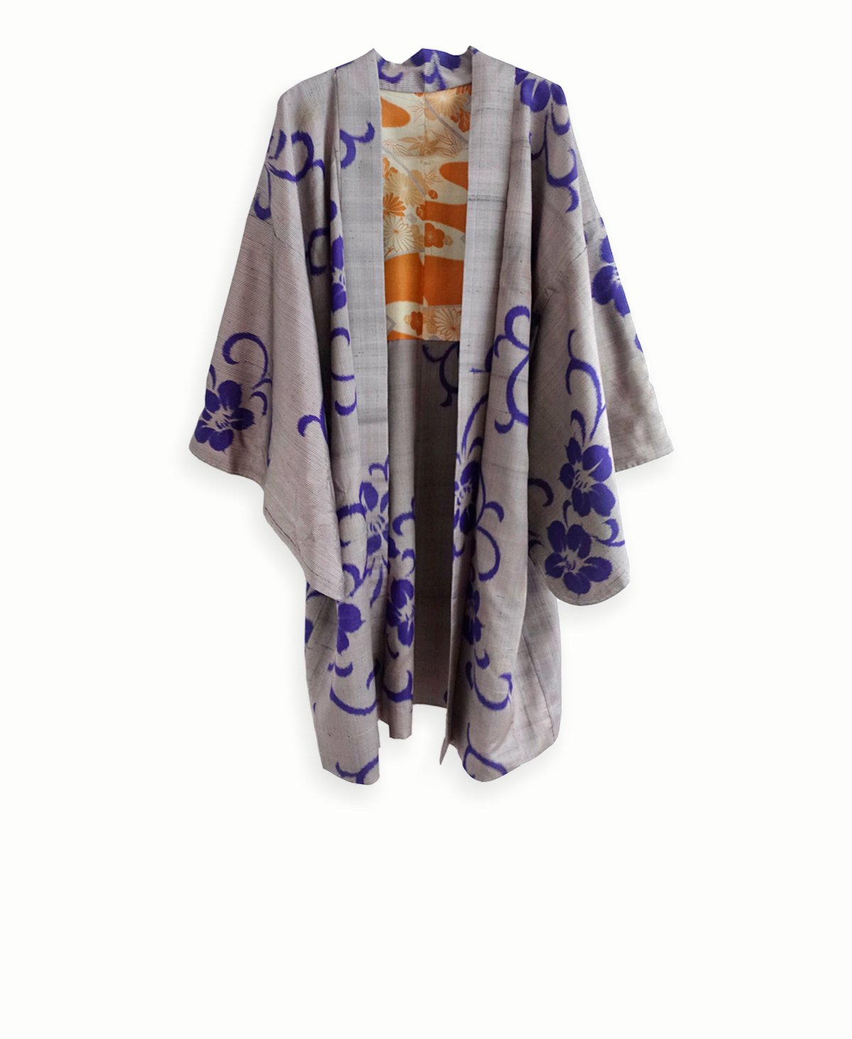 Image of Kort kimono af silke med  blå kameliablomster - vendbar