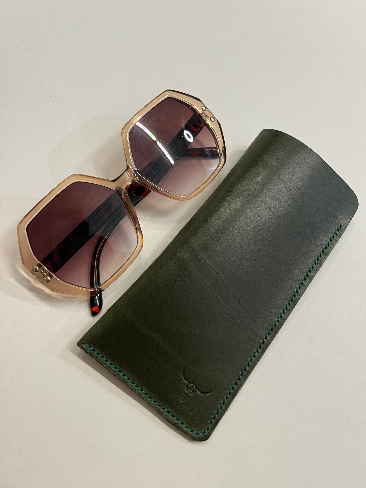 Image of Olive Vachetta Sunglasses Case