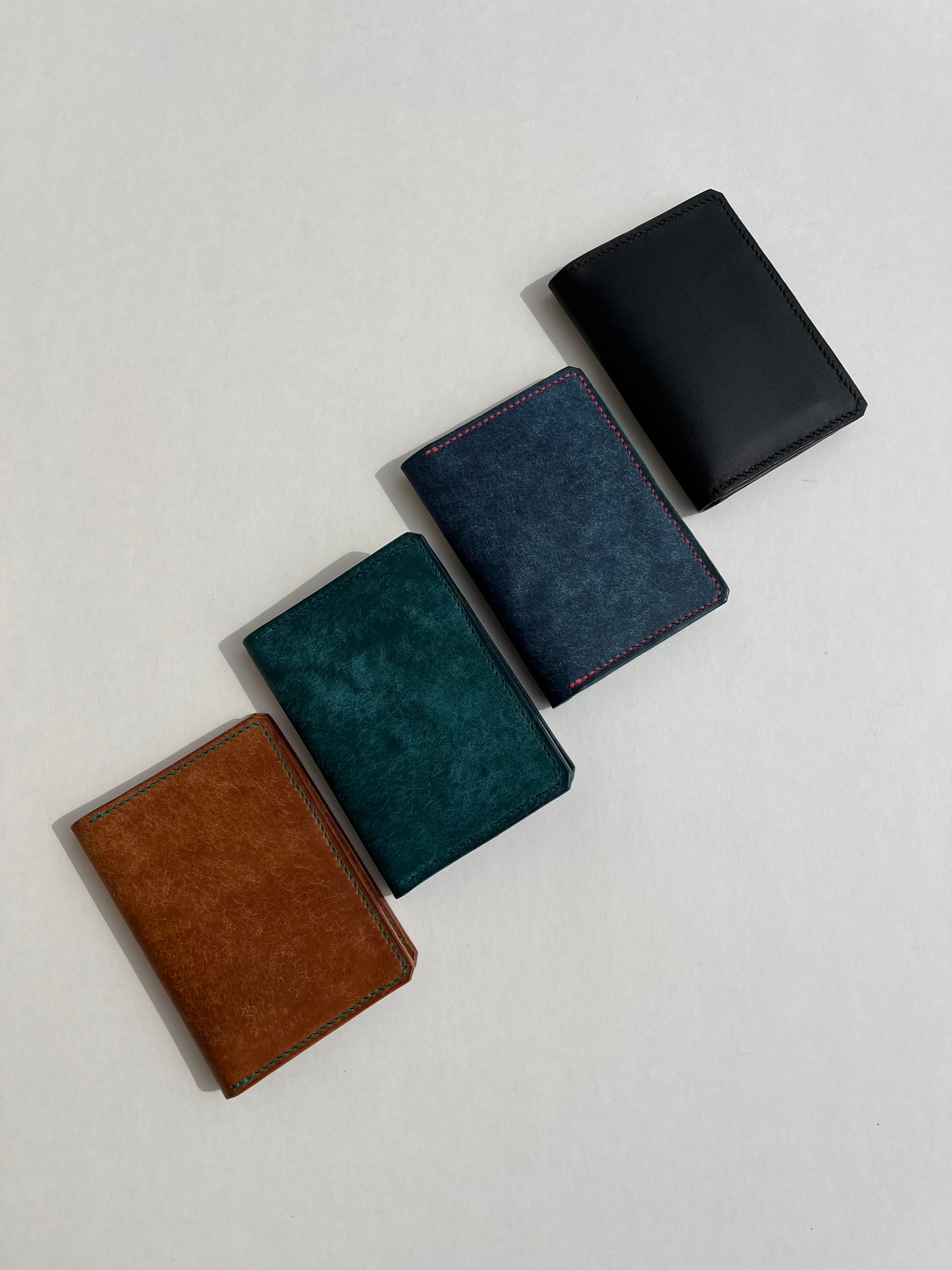 Image of Black/Natural Buttero Vertical Cardholder 