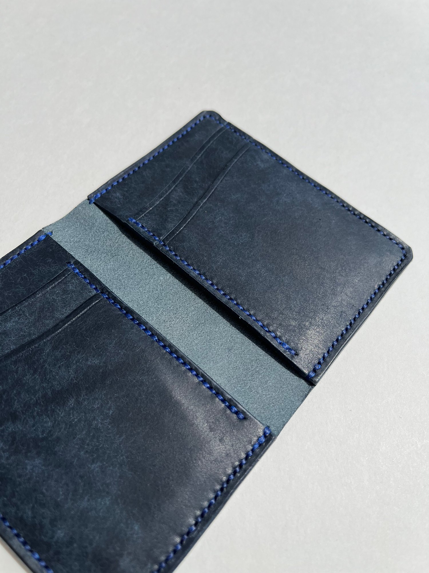 Image of Navy Pueblo Vertical Cardholder 