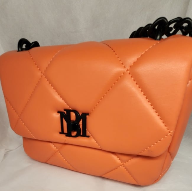 Badgley Mischka  Quilted papaya color