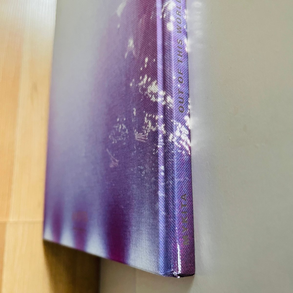 MODEST) BOOKS — (Mark Borthwick) (Out of this world) MODEST) BOOKS — (Mark Borthwick) (Out of this world)