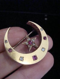 Image 2 of ORIGINAL EDWARDIAN 9CT YELLOW GOLD NATURAL RUBY DIAMOND CRESCENT STAR BROOCH