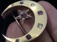 Image 3 of ORIGINAL EDWARDIAN 9CT YELLOW GOLD NATURAL RUBY DIAMOND CRESCENT STAR BROOCH