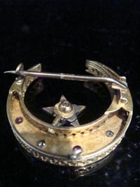 Image 5 of ORIGINAL EDWARDIAN 9CT YELLOW GOLD NATURAL RUBY DIAMOND CRESCENT STAR BROOCH