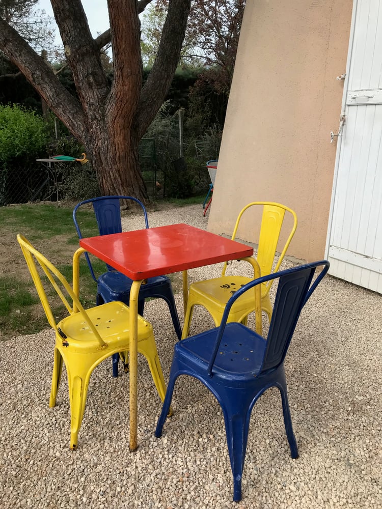 Image of Ensemble table Tolix et 4 chaises 