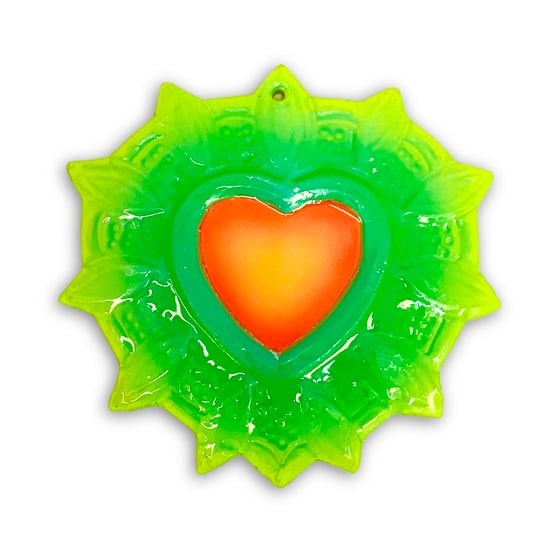 Image of Milagrito amarillo-verde con naranja