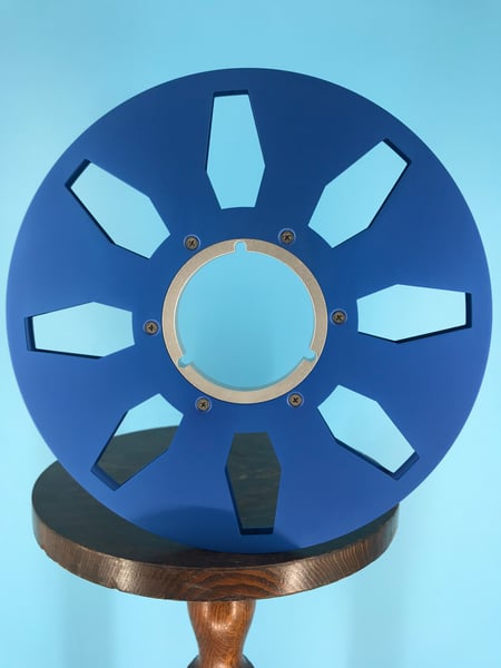 Image of Burlington Recording 1/4" x 10. 5" BLUE Precision NAB Metal Reel in Blue Box - 8 Spike Windows